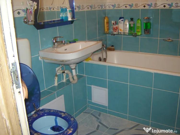 Apartament cu 3 camere decomandat în Militari
