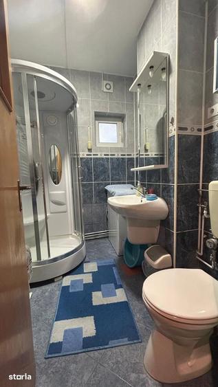 Apartament cu 3 camere decomandat în Valea Cetății