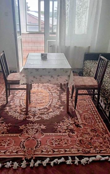 Apartament cu 2 camere semidecomandat în Micro 9