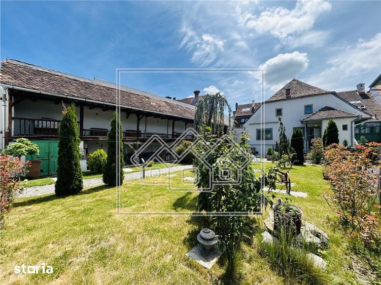 Casă cu Teren 253 Mp în Ultracentral