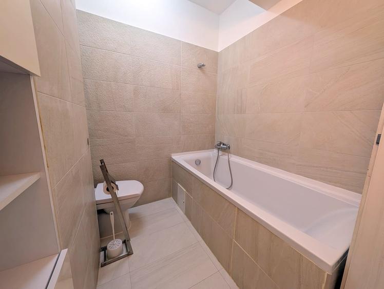 Apartament cu 3 camere semidecomandat în Mănăștur