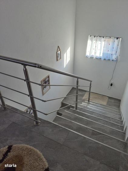 Casă cu 4 camere cu Teren 635 Mp în Central