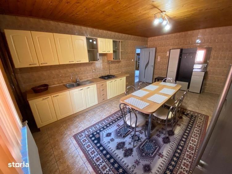 Vila 200mp + Casa 120mp + garaj 100mp; Ideal locuire + inchiriere - 2