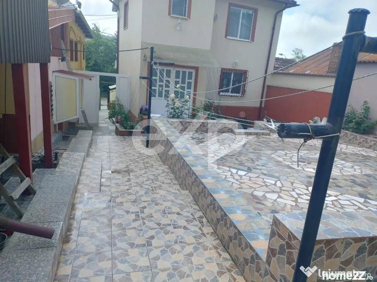 Casă cu 1 camere cu Teren 3297 Mp în Valea Mare