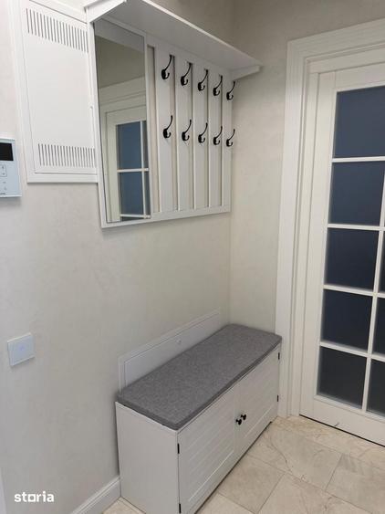 Apartament cu 6 camere decomandat în Copou