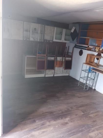 Casă cu 3 camere în Șendreni