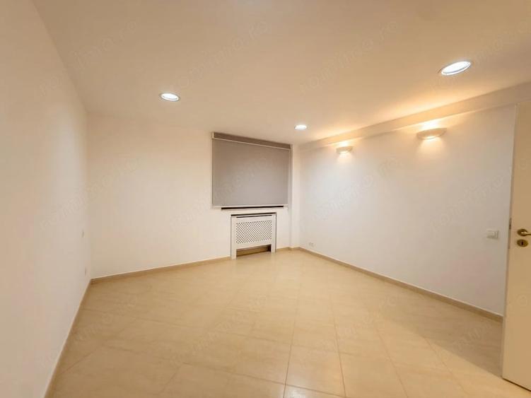 Apartament cu 3 camere decomandat în Eminescu