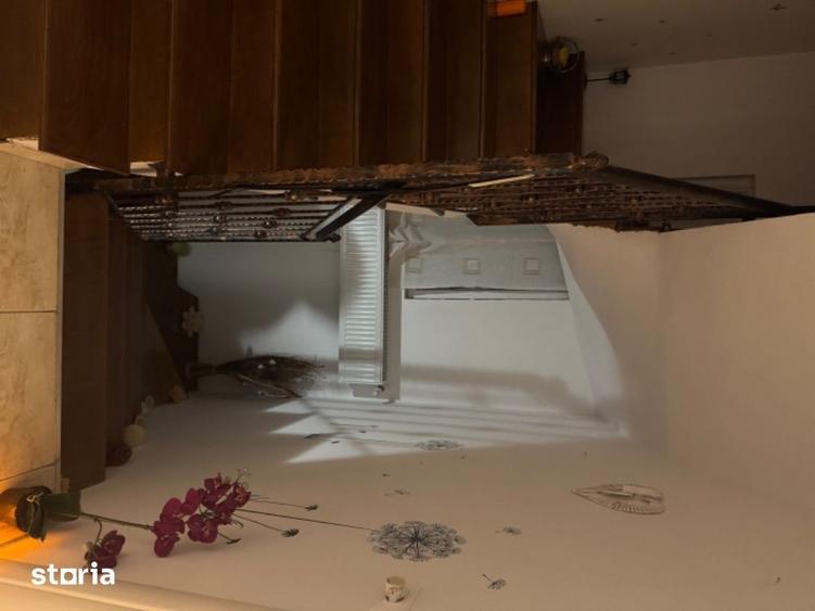 Casă cu 4 camere cu Teren 540 Mp în Calea București