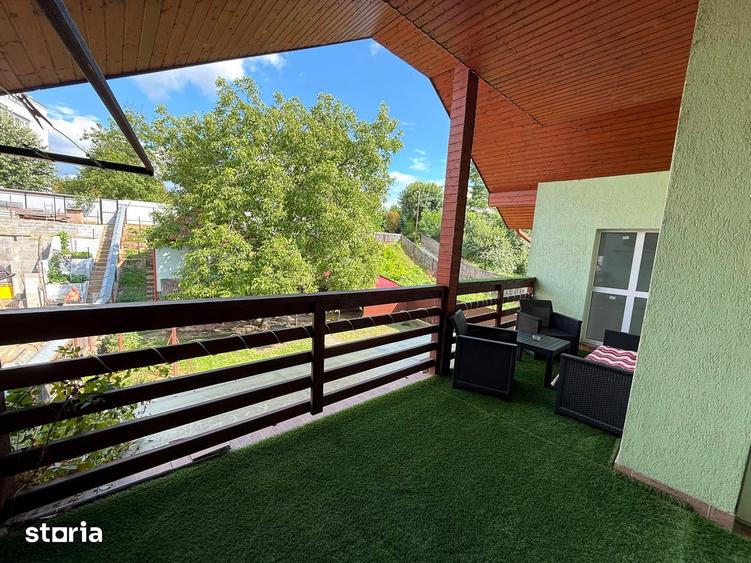 Casă cu 6 camere cu Teren 730 Mp în Central