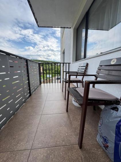 Apartament cu 3 camere semidecomandat în Florești — fotografia 3
