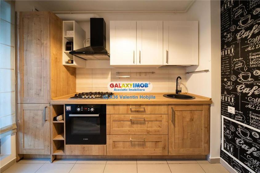 Apartament cu 3 camere semidecomandat, mobilat în Băneasa