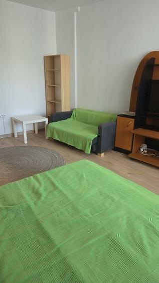 Garsonieră decomandată în Unirii