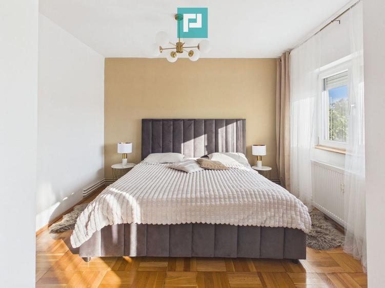 Apartament cu 5 camere decomandat, mobilat în Aurel Vlaicu