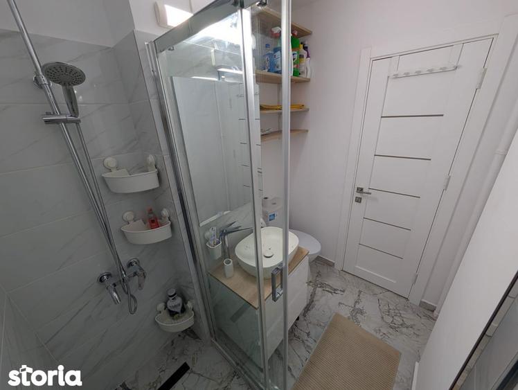 Apartament cu 2 camere în Tei