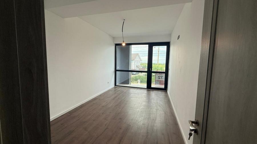 Duplex cu 5 camere cu Teren 256 Mp în Corbeanca