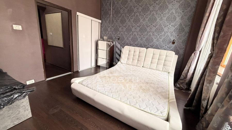 Apartament cu 3 camere decomandat în Traian