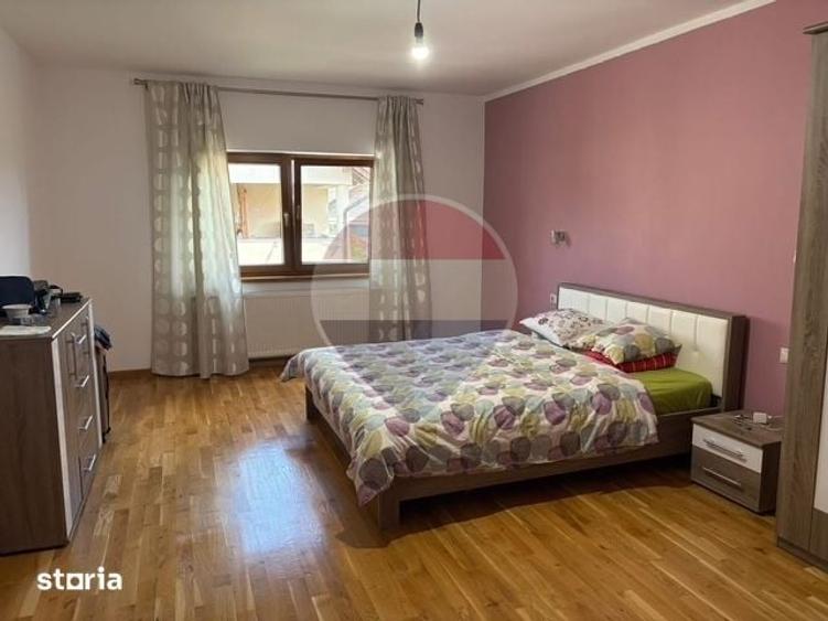 Casă cu 5 camere cu Teren 541 Mp în Ocna Șugatag