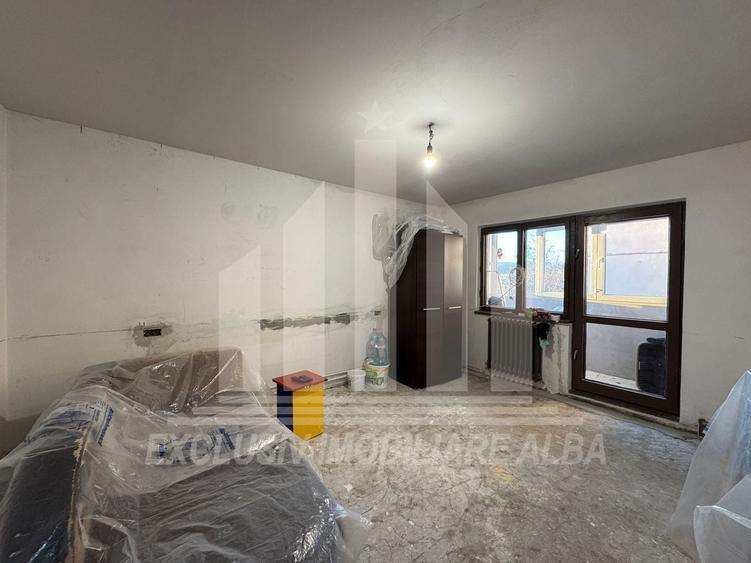 Apartament cu 2 camere decomandat, mobilat în Industrială