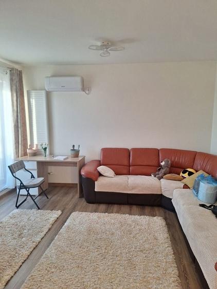 Apartament cu 2 camere în Valea Adâncă
