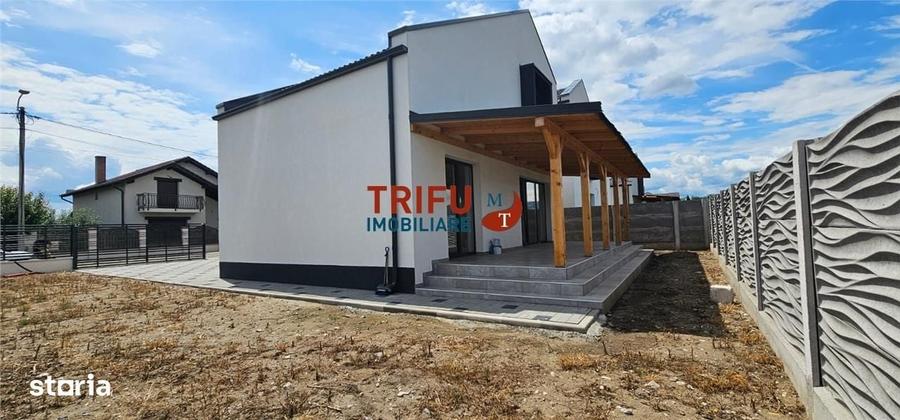 Casă cu 4 camere în Oarda