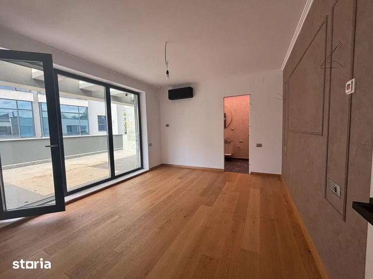Apartament cu 3 camere decomandat în Centrul Civic