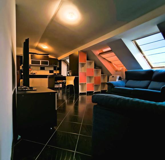 Apartament cu 2 camere decomandat în Exterior Vest