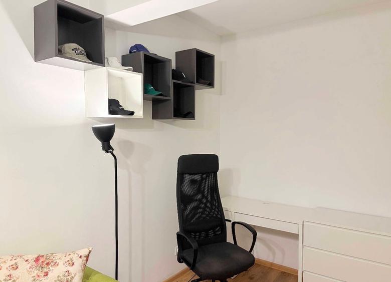 Apartament cu 2 camere decomandat în Dristor