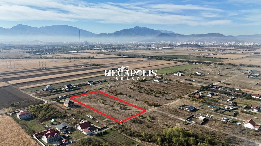 Teren Construcții intravilan de 1363 mp, în Sânpetru