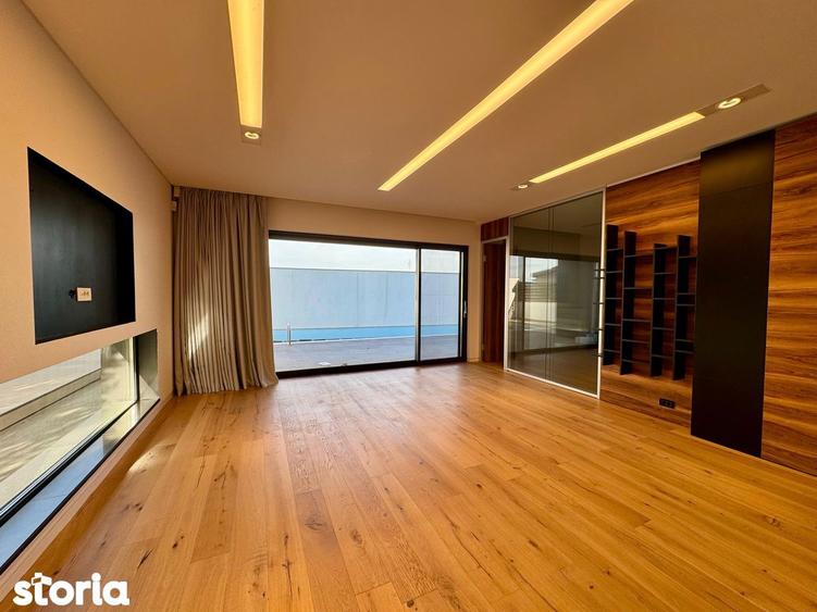 The Columbus Collection Grand Horizon Villa - 9