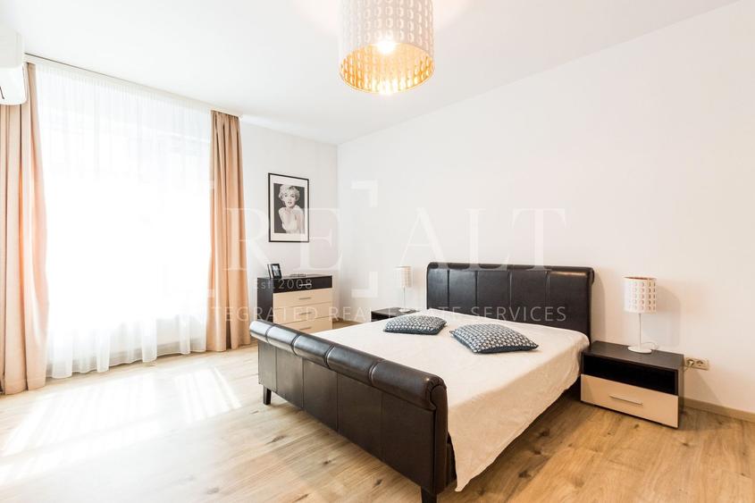 Apartament cu 3 camere decomandat, mobilat în Barbu Văcărescu