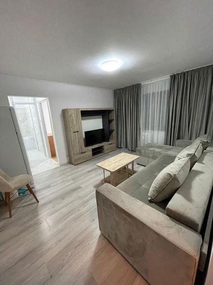Apartament cu 2 camere semidecomandat în Exterior Vest