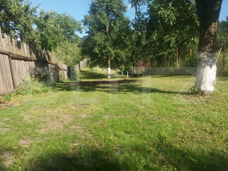Casă individuală cu 3 camere cu Canalizare în Baciu