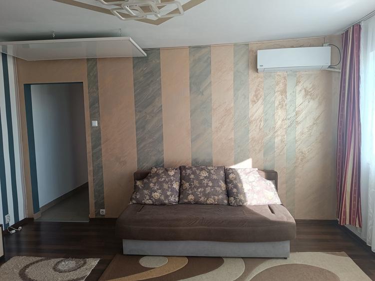 Apartament cu 2 camere decomandat în Dacia