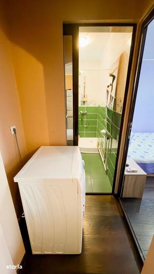Apartament cu 2 camere decomandat în Micro 20