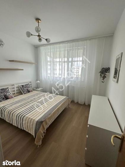 Apartament cu 2 camere semidecomandat, mobilat în 1 Mai