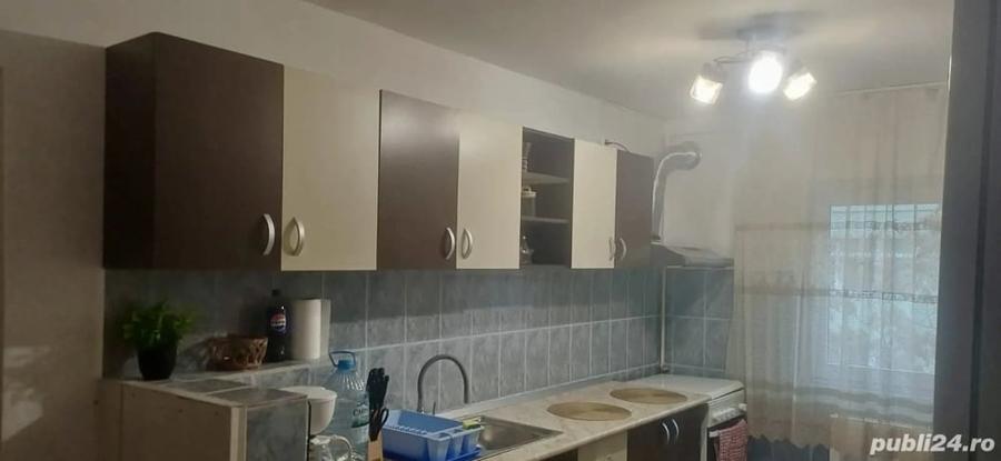 Apartament cu 2 camere semidecomandat în Lidia