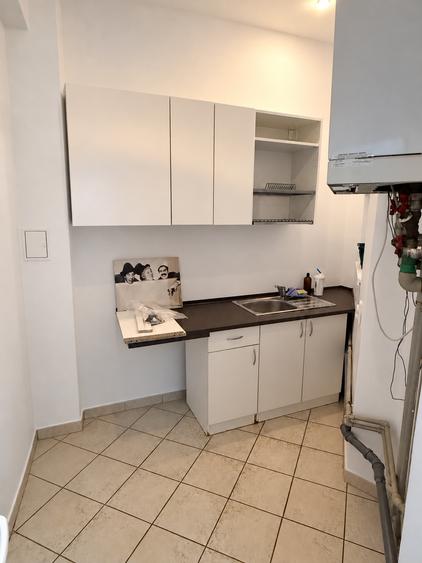Casă individuală cu 5 camere cu Teren 180 Mp în Dacia