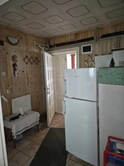 Casă cu 6 camere cu Teren 750 Mp în Central