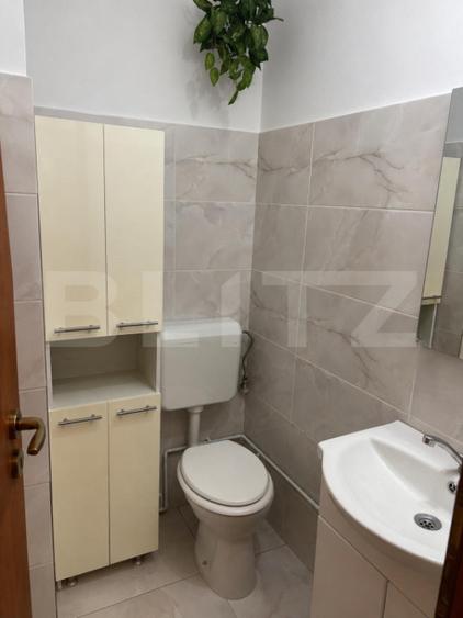 Apartament cu 3 camere decomandat, mobilat în Florilor