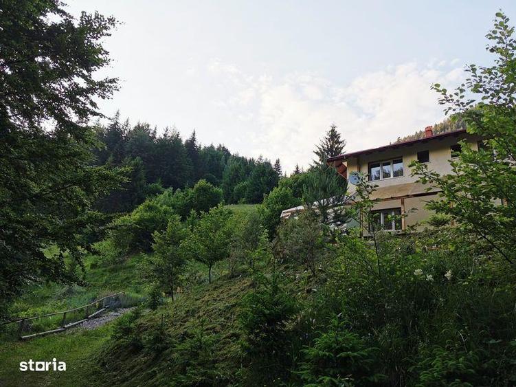 Casă cu 4 camere cu Teren 160 Mp în Dâmbovicioara