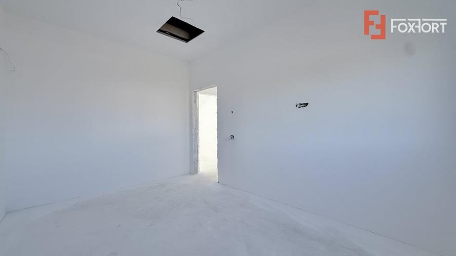 Duplex cu 3 camere cu Teren 274 Mp în Moșnița Nouă