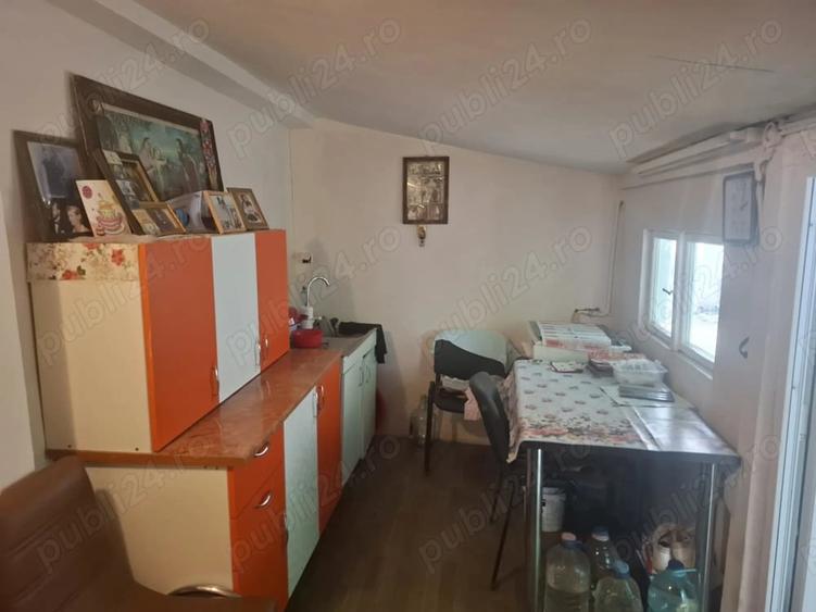 Garsonieră decomandată în Central