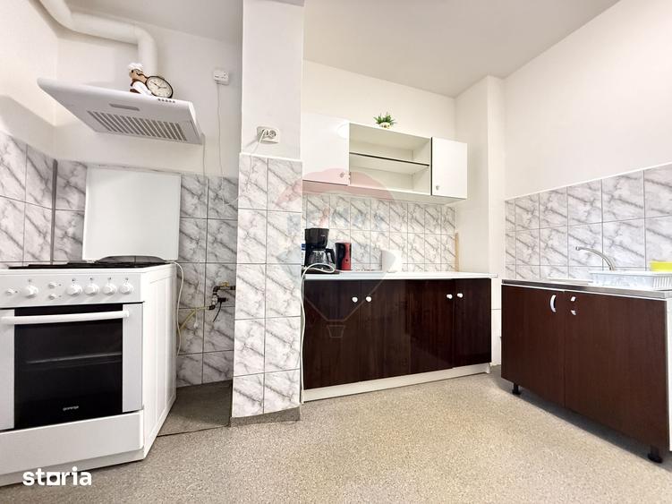 Apartament cu 3 camere, mobilat în Muncii