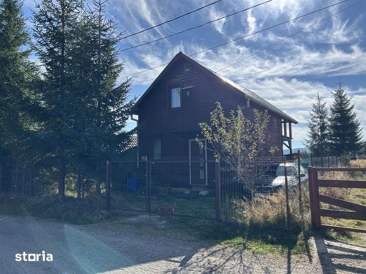 Casă cu 4 camere cu Teren 72 Mp în Căpușu Mare
