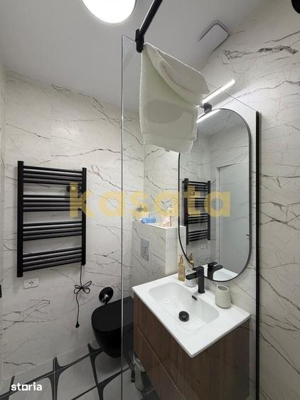 Apartament cu 4 camere în Victoriei