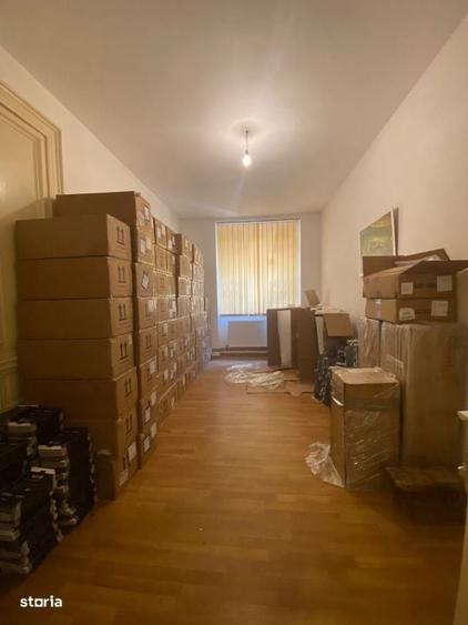 Casă cu 4 camere în Ultracentral
