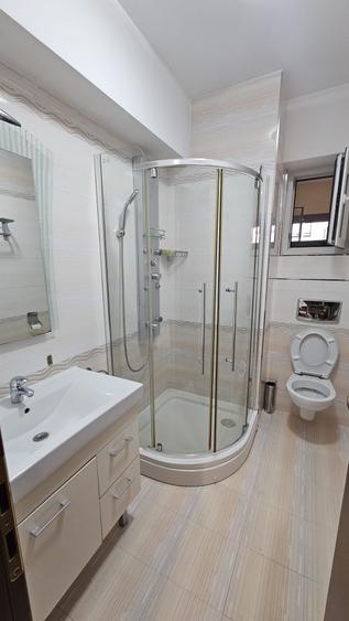 Apartament cu 3 camere decomandat în Calea Plevnei