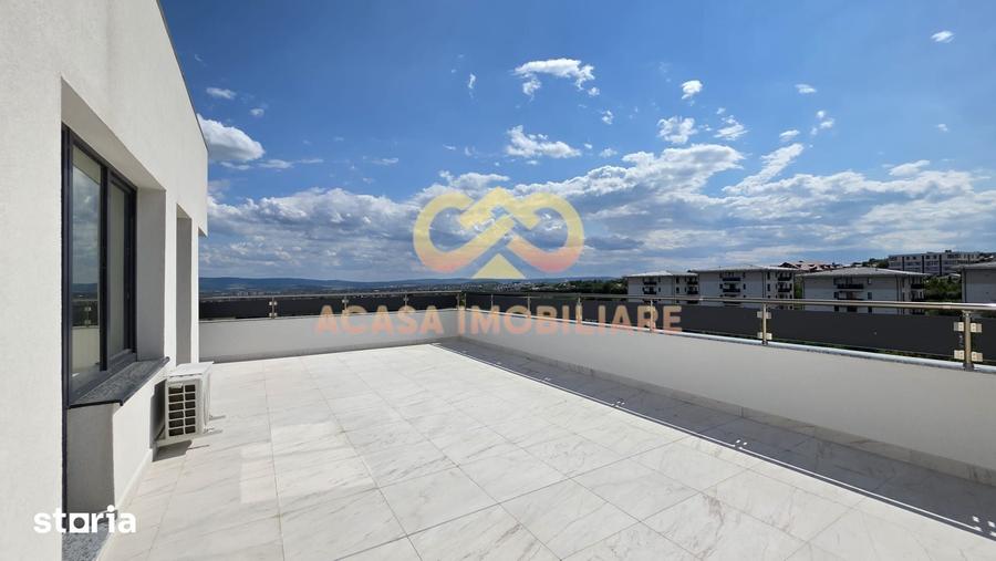 Apartament cu 3 camere decomandat în Voinești