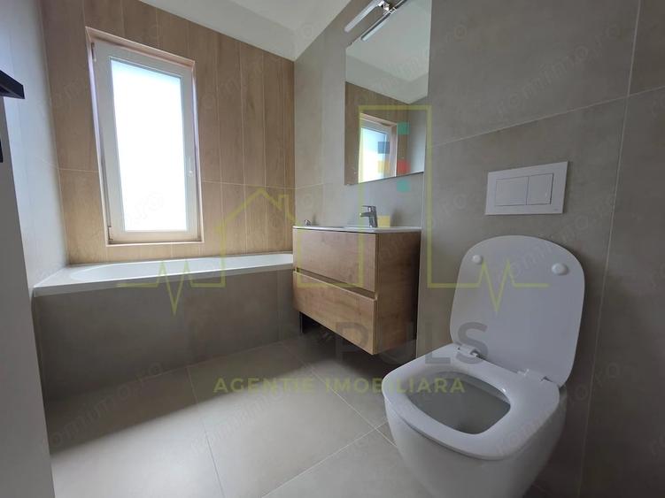 Apartament cu 3 camere semidecomandat în Mehala