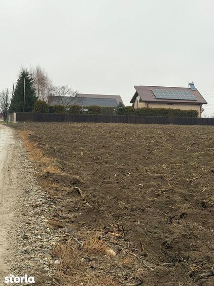 Teren de 1500 mp, în Hemeiuș